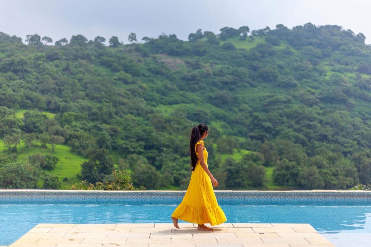 Stayvista'S Shivom Villa 12 - A Serene Escape With Views Of The Valley And Lake Lonavala Eksteriør billede
