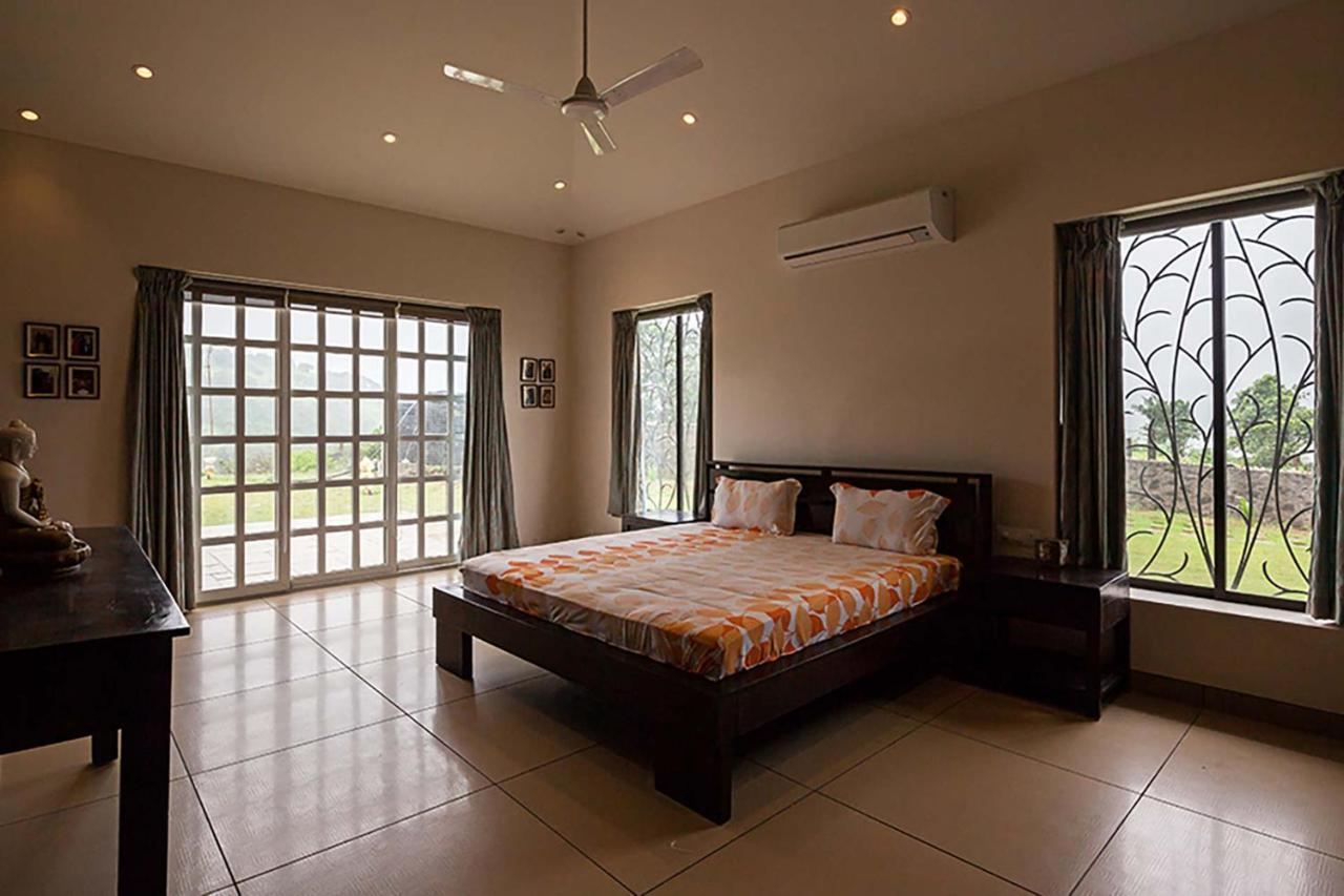Stayvista'S Shivom Villa 12 - A Serene Escape With Views Of The Valley And Lake Lonavala Eksteriør billede